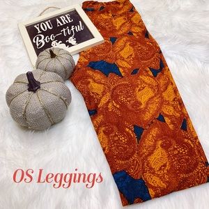 LuLaRoe Pants - LLR OS Vintage Wolf Leggings BNWT LuLaRoe Pants - LLR OS Vintage Wolf Leggings BNWT